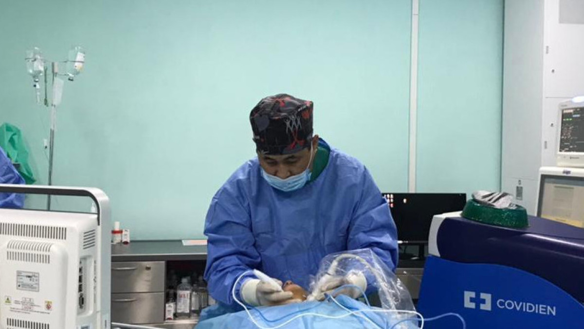 Уникальные операции на щитовидной железе делают столичные врачи