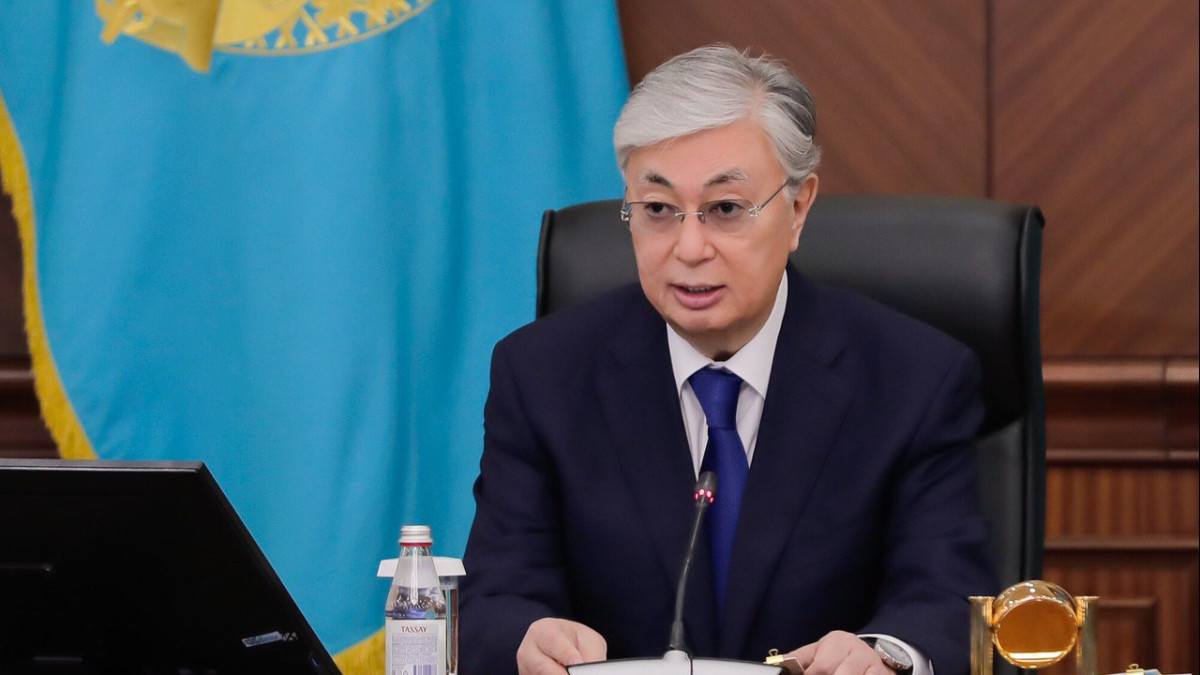 Президент выразил соболезнования в связи с кончиной Бердибека Сапарбаева