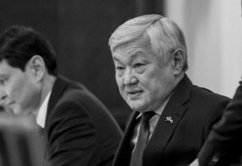 Бердібек Сапарбаевты Алматыда ақтық сапарға шығарып салады