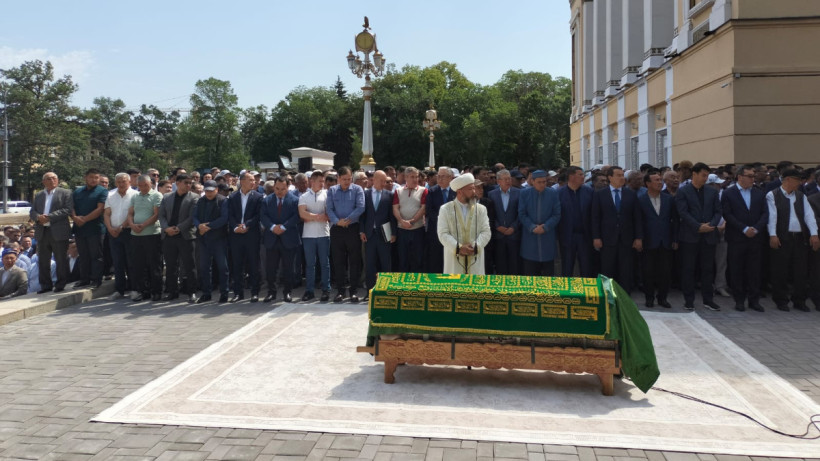  Суретті түсірген автор 