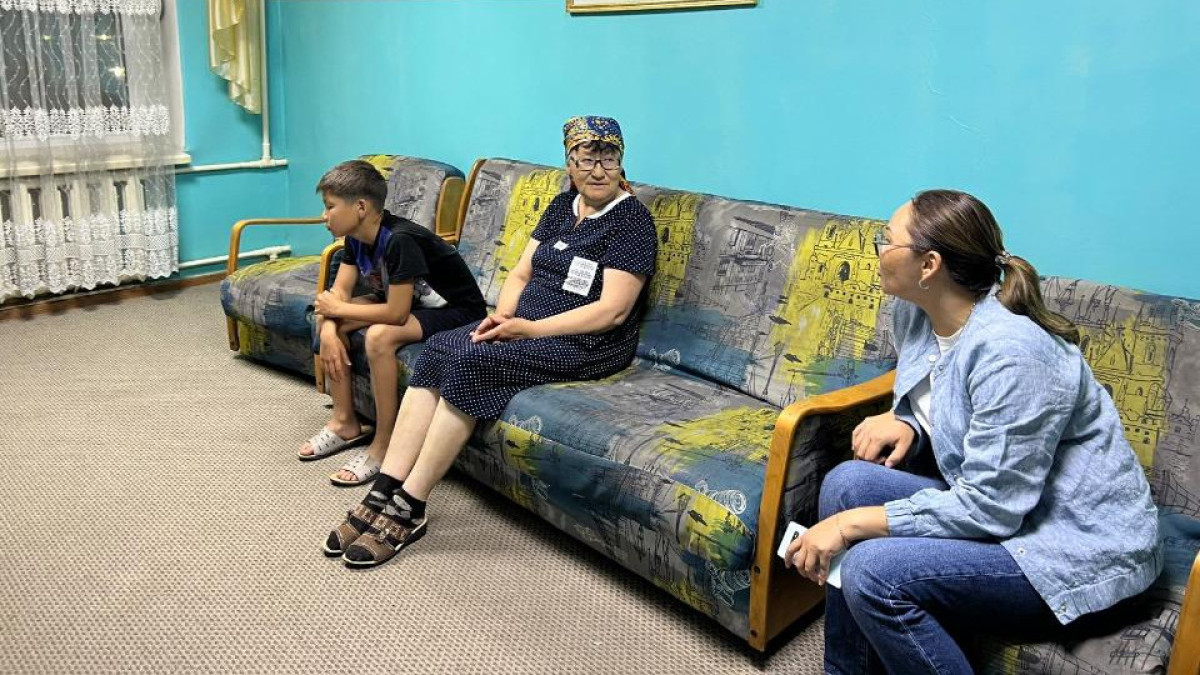  Абай облысының әкімдігі 