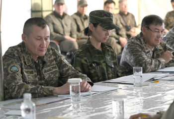 Көз жасын тыя алмаған Экология министрі жүректі елжіретті