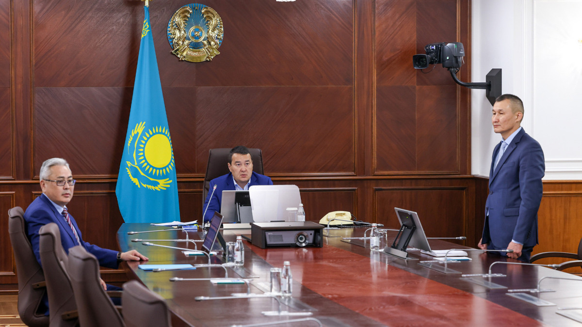 Kazakh PM introduces new Minister for Emergency Situations