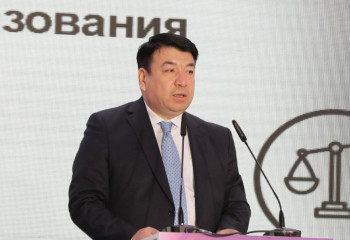 Министр эвакуацияланған балалардың емтихандарды қалай тапсыратынын айтты