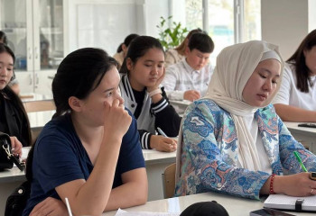 Онлайн-мамандықтар ауыл жастарын жұмыссыздықтан құтқара ала ма?