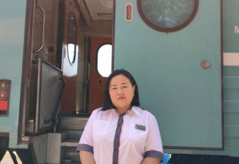 20 вагон жолаушыға жауапты болу оңай жұмыс емес – пойыз басшысы