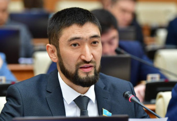 Ресей мен Беларусь компаниялары санкциядан айналу үшін Қазақстанға тіркеліп алған -депутат