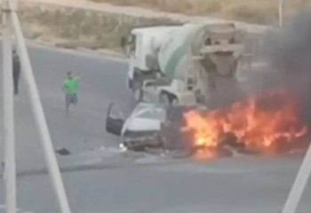 Шымкентте жол апаты болып, бір көлік толық өртеніп кетті