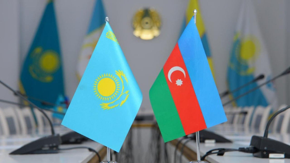 Военные медики Казахстана и Азербайджана обсудили вопросы двустороннего сотрудничества