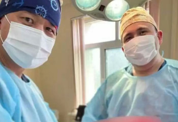 Түркістанда 32 жастағы науқастың бүйрегінен 9 келі ісік алынды