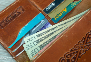 Көкшетауда алаяқтар кәсіпкердің балаларын 18 млн теңгеге алдап кеткен