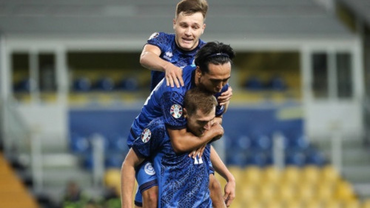 Казахстан разгромил Сан-Марино в рамках отбора на Евро-2024