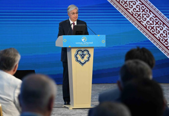 Воспитательная работа в школах хромает – Президент