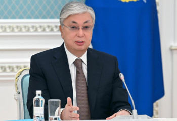 Касым-Жомарт Токаев поздравил с профессиональным праздником медицинских работников