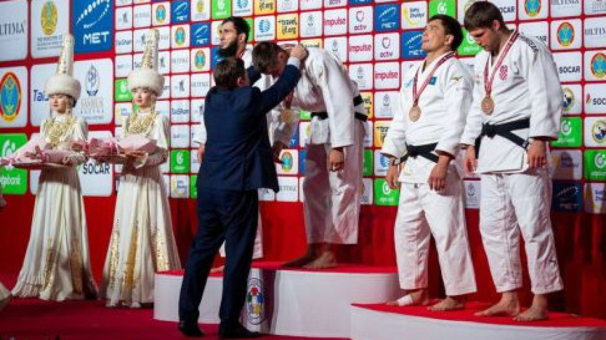 7 медалей завоевали казахстанские дзюдоисты на турнире «Grand Slam» в столице