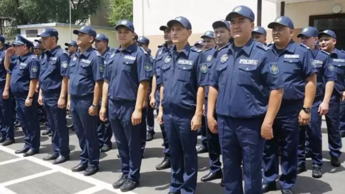 Полицейские усиленно готовятся к выпускным вечерам в Таразе
