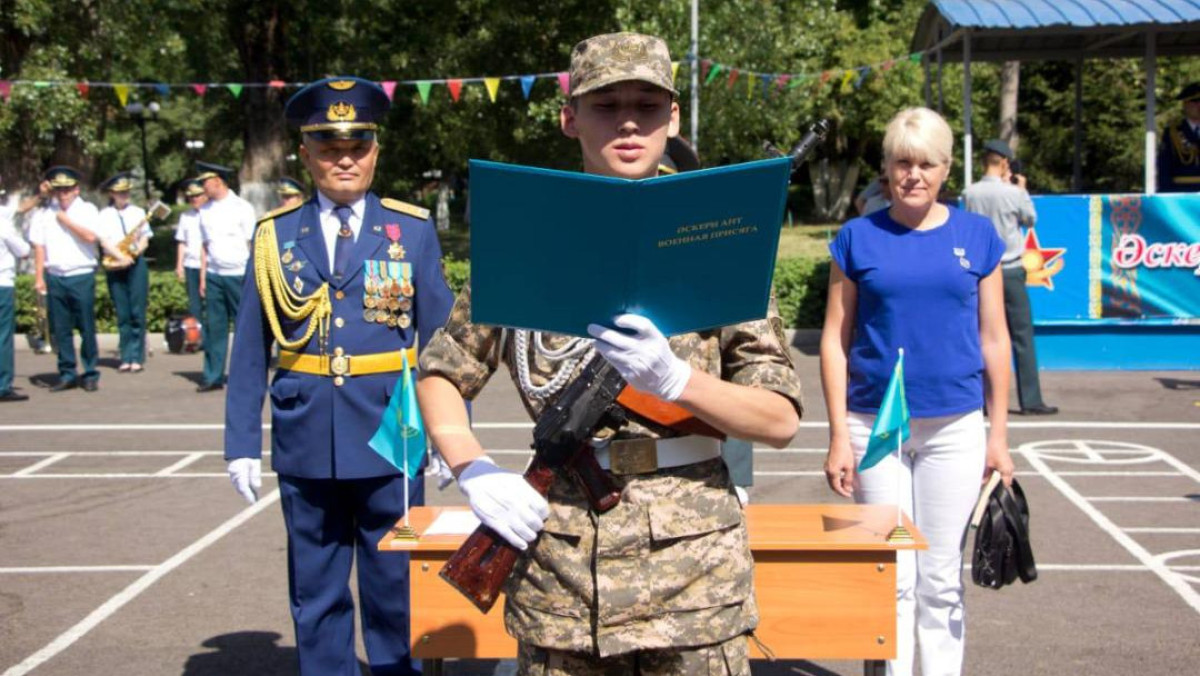 В военном вузе Минобороны состоялась торжественная церемония принятия военной присяги