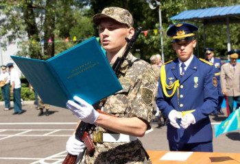 Жас сарбаздар әскери ант берді