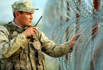 Больше 2,5 млрд тенге пытались незаконно провезти через границу Казахстана