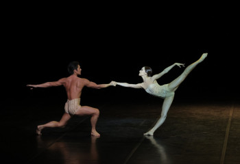 Знаменитые артисты со всего мира собрались на фестивале 