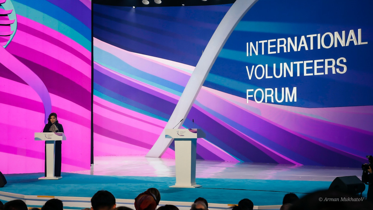 Министр толерантности и мирного сосуществования ОАЭ подчеркнула важность волонтерства на Международном форуме в Астане