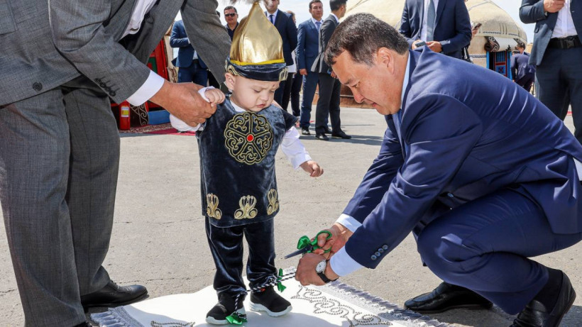  Үкіметтің баспасөз қызметі 