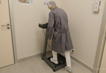 Сенатор Акмарал Альназарова требует выделить средства для онкомедицины