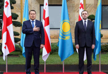 Тбилисиде Әлихан Смайыловты қарсы алу рәсімі өтті