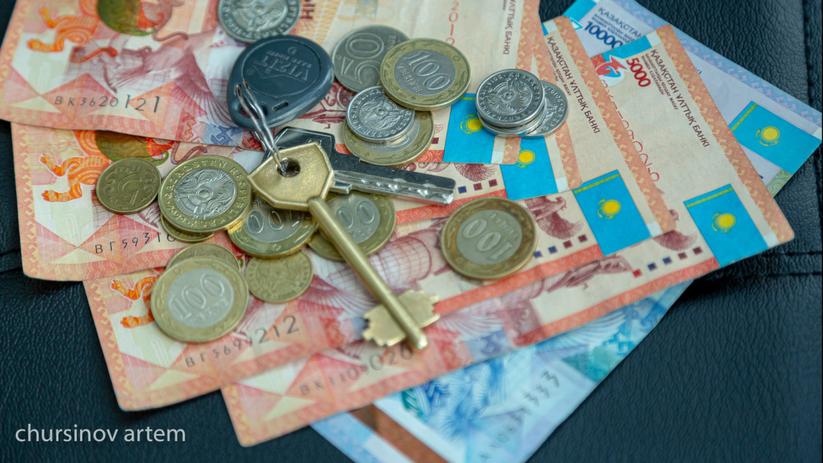 Отбасы банк призвал казахстанцев вносить ежемесячные платежи на депозит