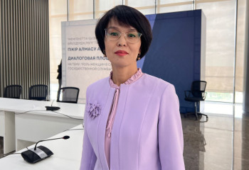 Мемлекеттік қызметші үлгісі: Қазақ әйелдері қандай болуы керек?