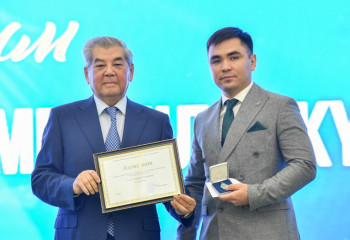 В Казахстане определены лучшие госслужащие года
