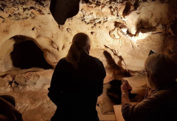 Ученые нашли древнейшие наскальные рисунки неандертальцев