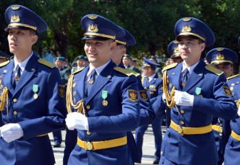 В Актобе состоялся выпуск военных интернов