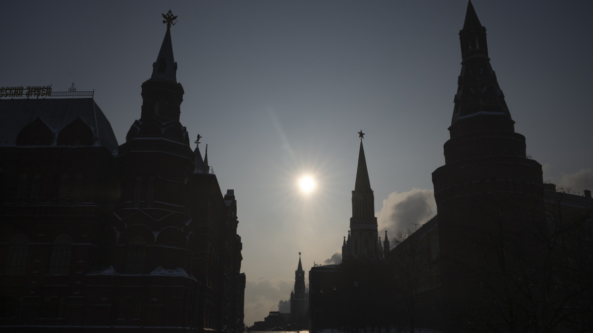  ©AP/Alexander ZEMLIANICHENKO 