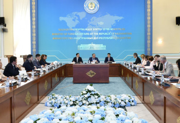 Kazakh FM hosts  briefing on results of G7 Summit in Hiroshima
