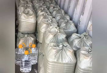 Өскеменде шағын автобустан заңсыз тасымалданған 3,5 тонна спирт тәркіленді