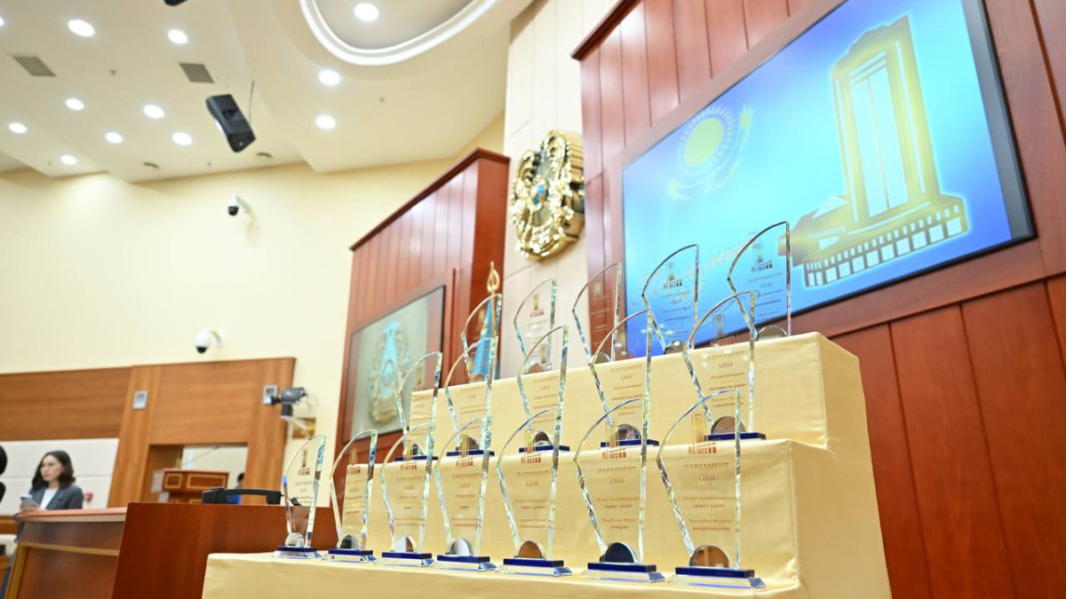  Мәжілістің баспасөз қызметі 