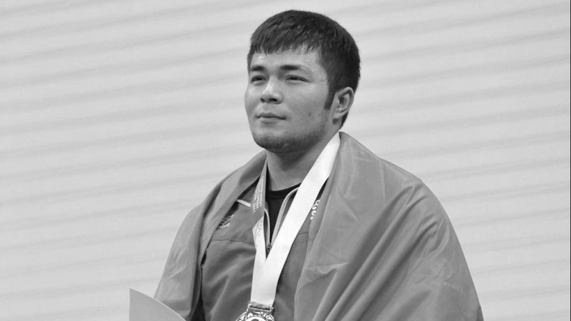  instagram.com/ilyailyinforever 