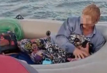 В ВКО спасатели выручили незадачливых рыбаков