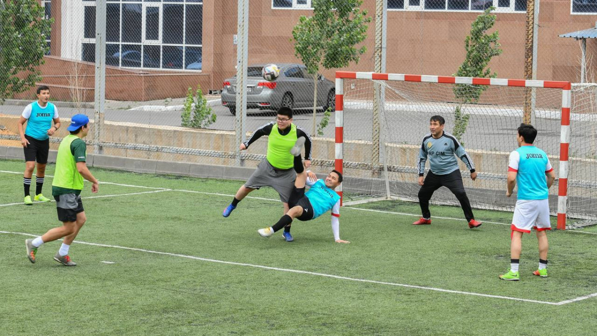 В Астане состоялся футбольный турнир в честь Дня дипломатической службы