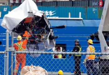 На месте исчезновения батискафа 