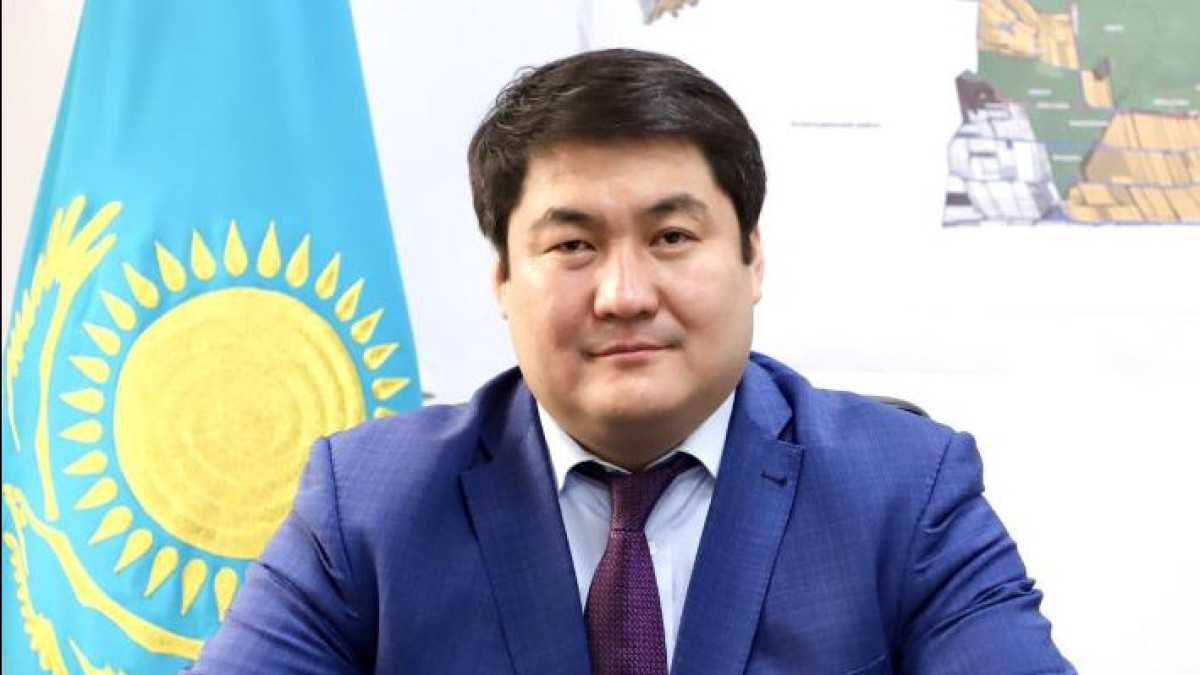  Жетісу облыстық әкімдігі 