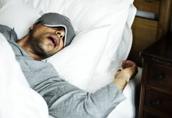 Қорылдау қауіпті ме, одан құтылудың жолы қайсы?