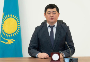 Семейдегі Шәкәрім атындағы университке жаңа ректор тағайындалды