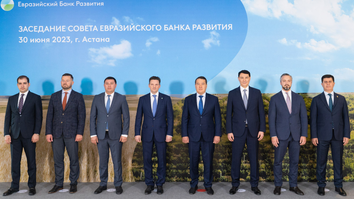  primeminister.kz 