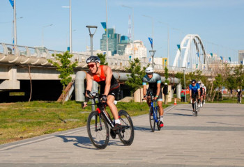 В турнире Ironman 70.3 в Астане принимает участие более 1200 спортсменов