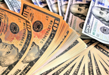 Қор нарығында доллар арзандады