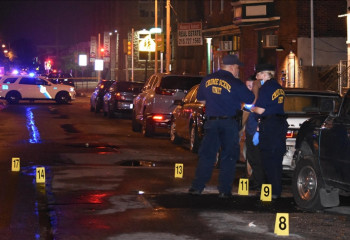 4 people killed, 2 others injured in Philadelphia mass shooting