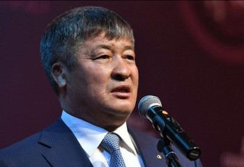 Бәрі заң шеңберінде шешіледі: Тұрлыханов ұлына қатысты жайтқа пікір білдірді