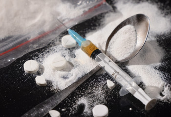 53 миллиарда тенге выделили на 2023-2025 годы на борьбу с наркоманией и наркобизнесом